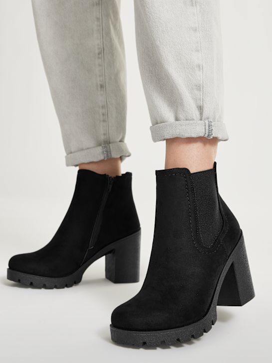graceland heeled chelsea boot-black deichmann