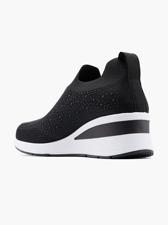 graceland slip-on trainers black deichmann